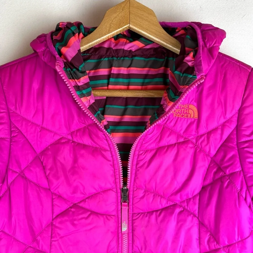 The North Face Reversible Perrito Jacket Puffer Pink Stripe Outdoors Gorpcore